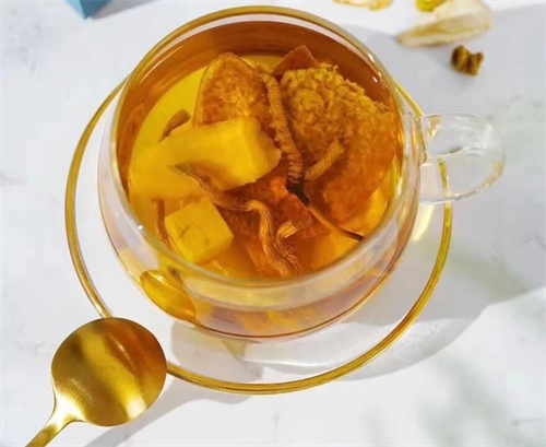 冬蟲(chóng)夏草營(yíng)養(yǎng)酒的制作方法 冬蟲(chóng)夏草怎么泡酒？