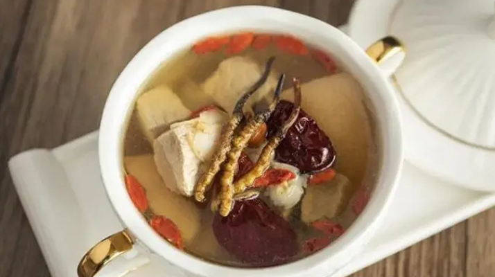 冬蟲夏草要蒸多久才好？把握時(shí)間，留住營(yíng)養(yǎng)