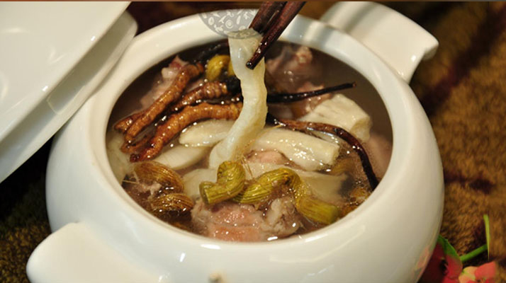 冬蟲夏草煎服：根數(shù)不是固定值，3 大維度定用量